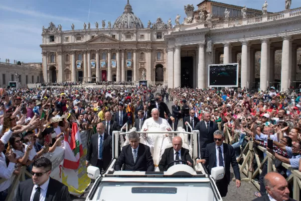 El Papa nombró a 10 nuevos santos, incluido un sacerdote holandés asesinado por los nazis