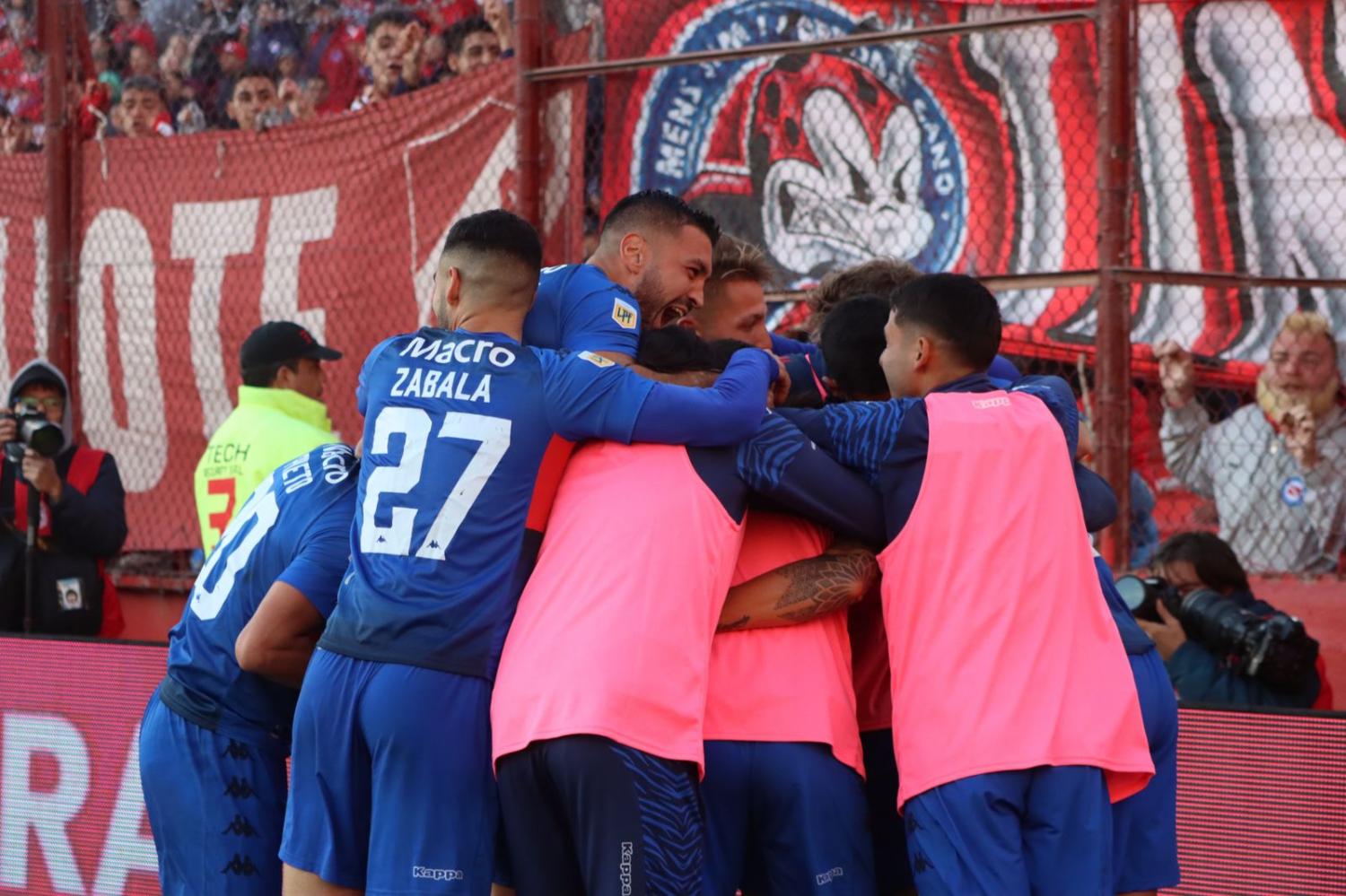 FESTEJO. El Matador jugará la final contra Boca. Foto de Prensa Tigre.