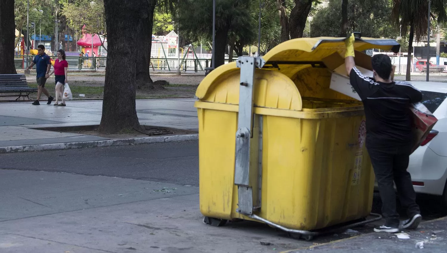 CONTAINER PARA RESIDUOS EN SAN MIGUEL DE TUCUMÁN. Foto ilustrativa de archivo