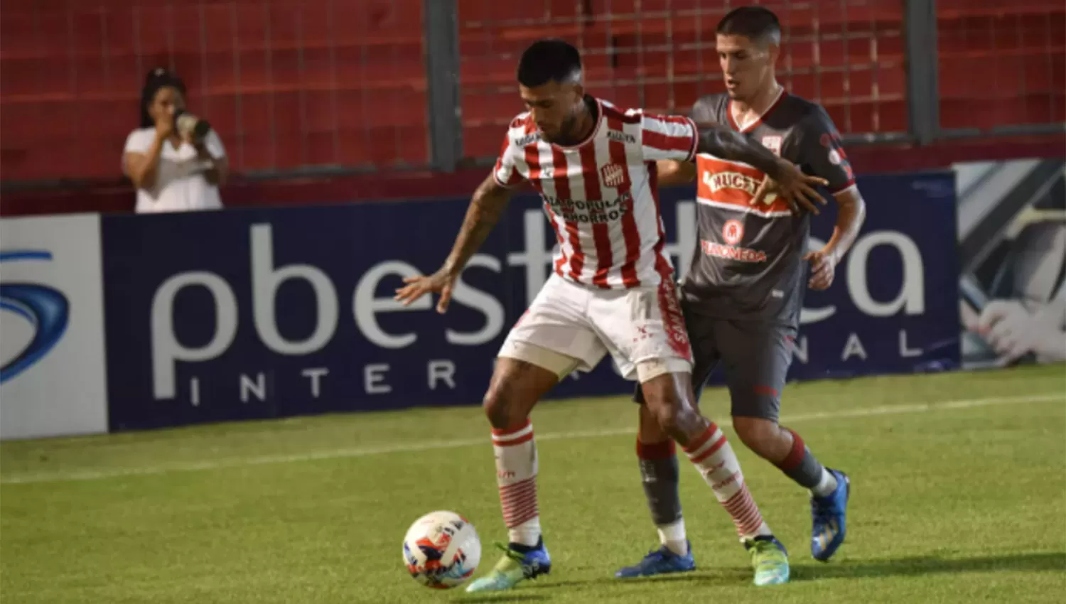 EL DEBUT EN CASA. El 19 de febrero, Milton Céliz jugó por primera vez en La Ciudadela, en el empate sin goles ante Deportivo Morón. 