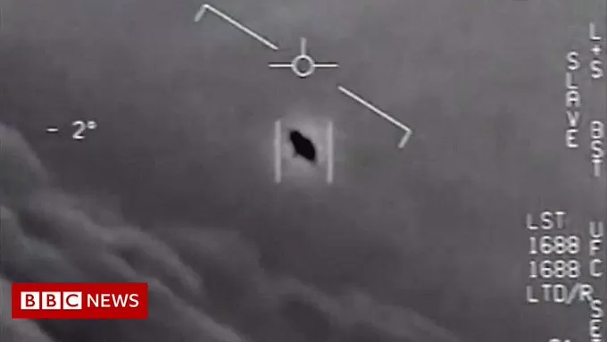 DETALLE. Uno de los UAP que se mostró a los congresistas.  