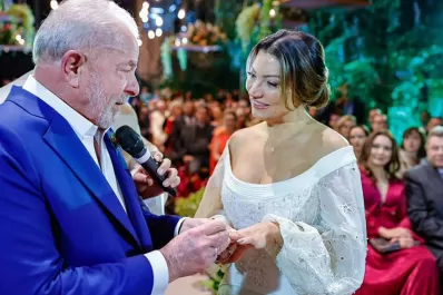 Lula da Silva se casó con Janja, una socióloga y militante del PT