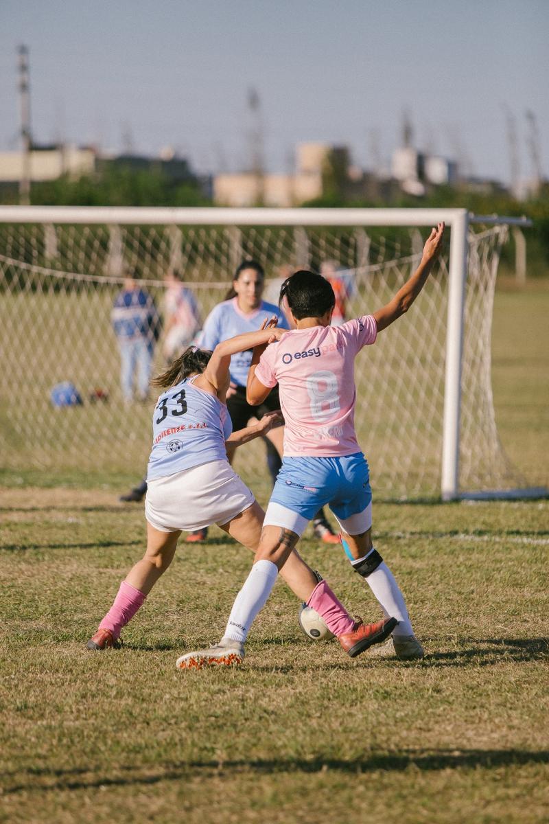 FÚTBOL EN LAS CAÑAS. Foto de Lucas Ezequiel Marengo