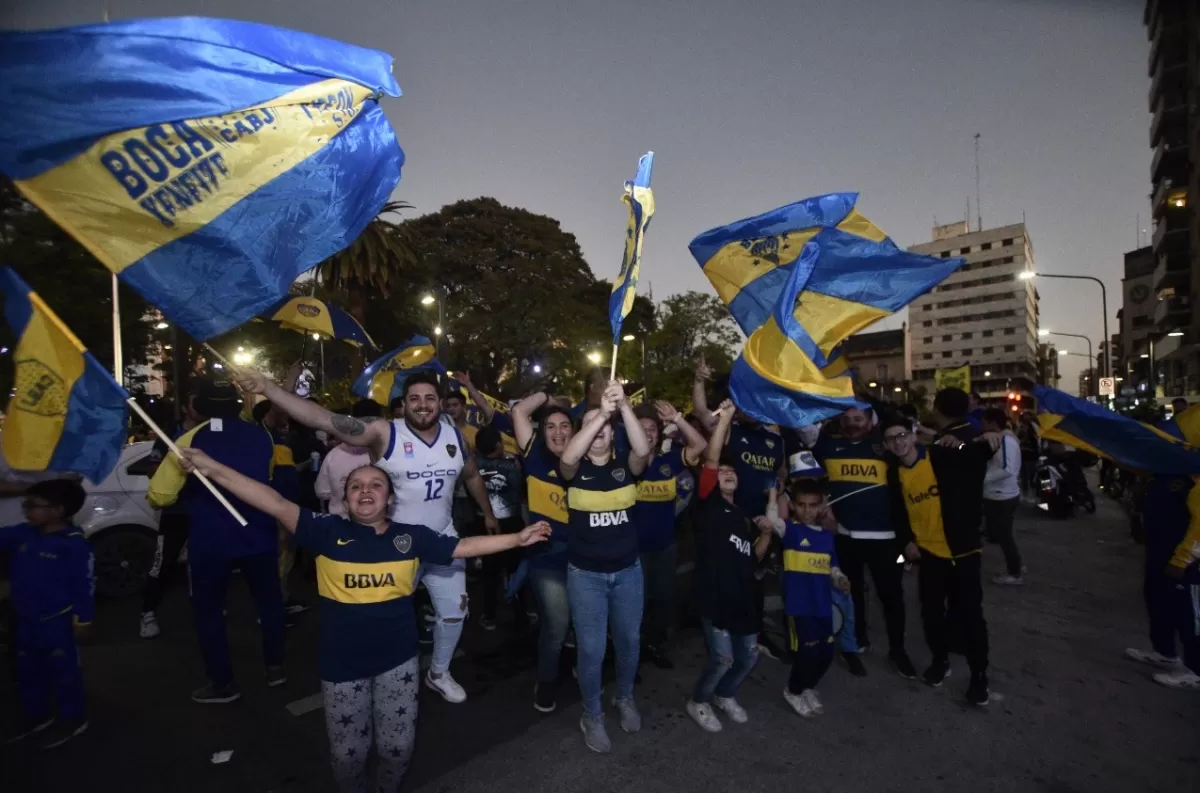 Los tucumanos festejaron la consagración de Boca: Este título es todo