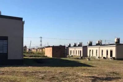 El Gobierno público el padrón definitivo para el sorteo de 600 viviendas del IPV