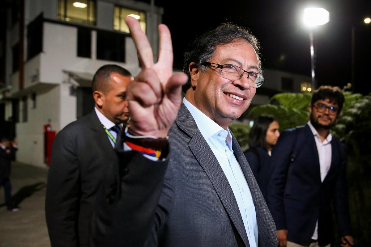 GUSTAVO PETRO.