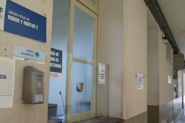 Detuvieron a un joven acusado de haber perpetrado varios robos en el barrio Punta del Monte