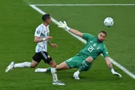 Video: la definición perfecta de Di María sobre el cuerpo de Donnarumma