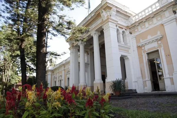 Nuevo ciclo en la UNT: jura hoy el gabinete de la universidad