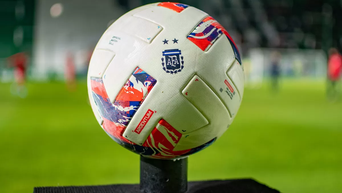 EL COMIENZO. Desde hoy arranca la LPF con Barracas-Central Córdoba.