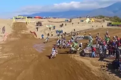 En La Rioja: crossistas corren por el Argentino