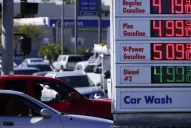 La inflación en EEUU se dispara y el precio de la nafta alcanzó un récord histórico