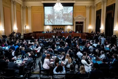 Trump planeó un golpe de Estado, dice la comisión que lo investiga