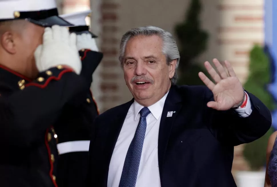 DESPEDIDA Y CONVITE. El mandatario argentino invitó a su par de EEUU a la próxima cumbre de la Celac. 