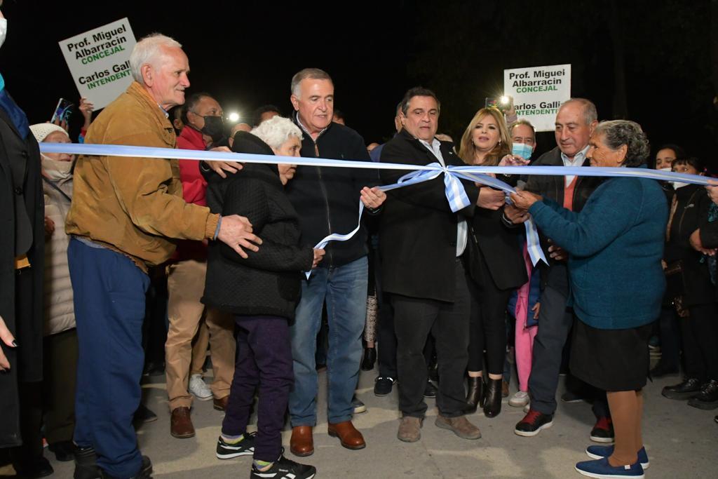 JALDO recorre un barrio de Lules e inaugura obras. 