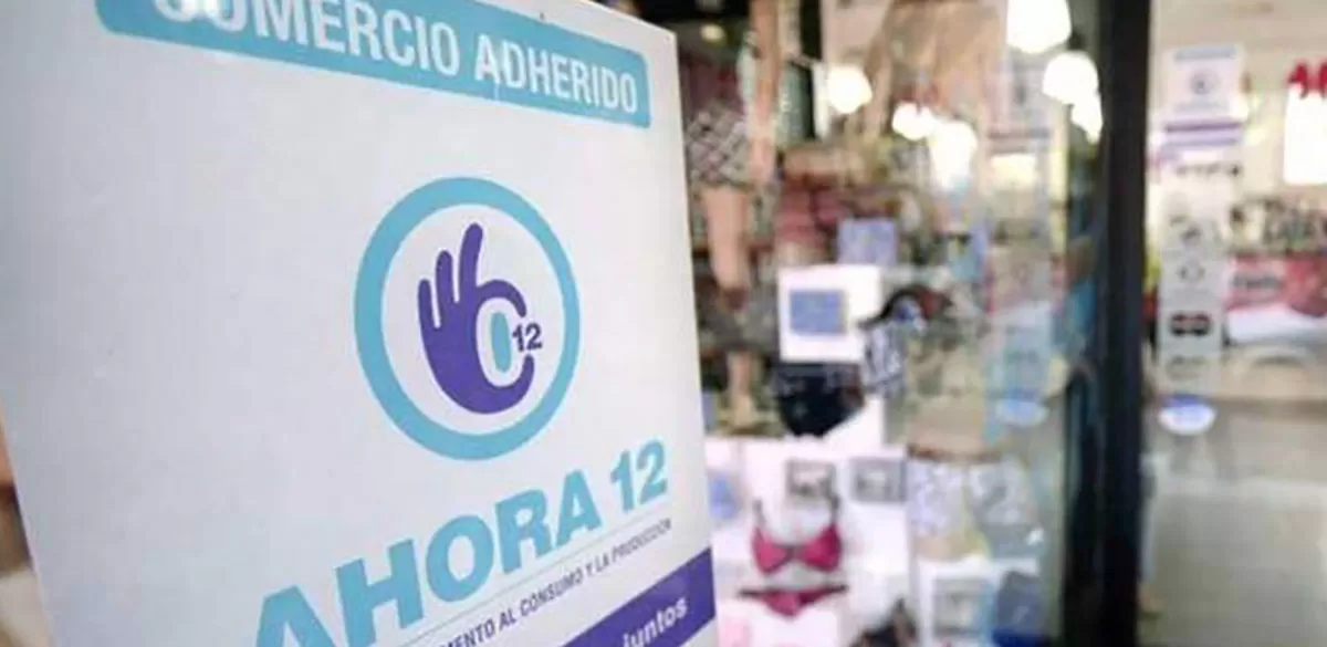 El Gobierno dispuso que Ahora 12 siga vigente, pero con mayor tasa de interés