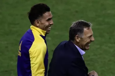 Aseguran que Tevez será el nuevo director técnico de Rosario Central