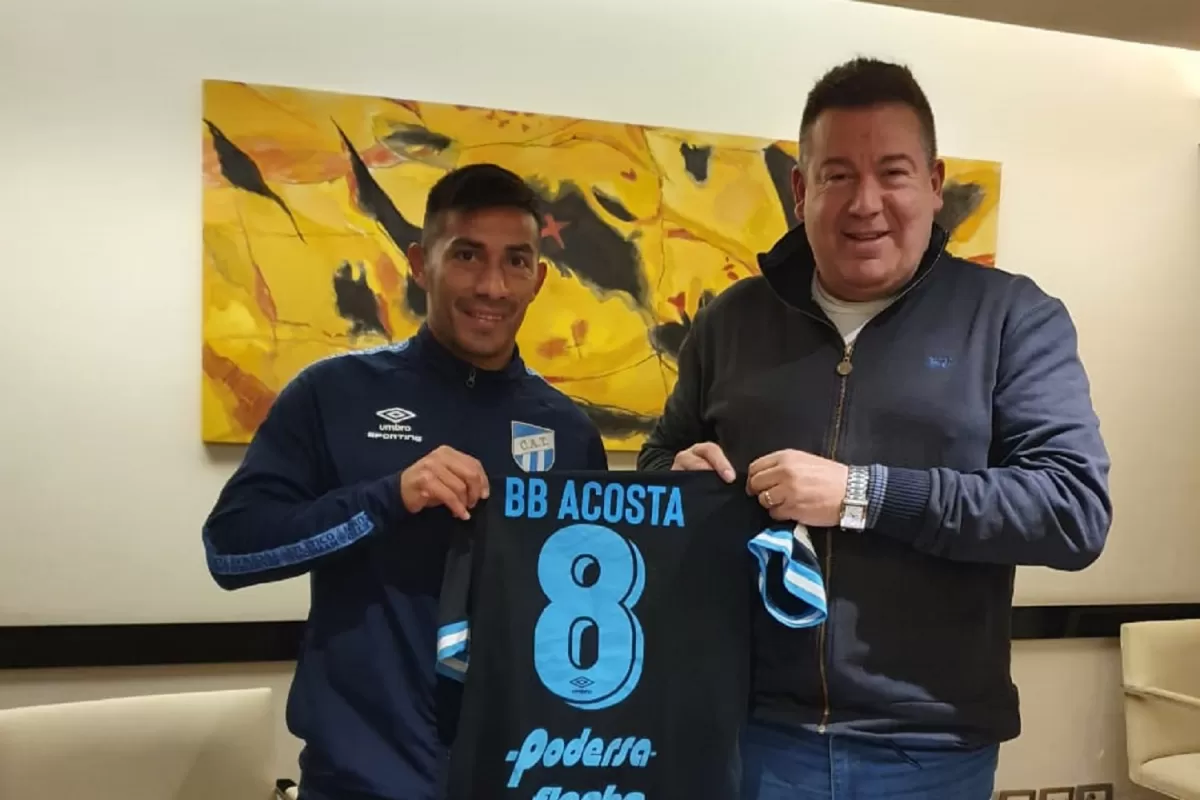 Bebe Acosta seguirá en Atlético al menos hasta diciembre de 2024