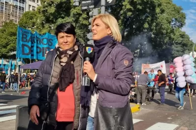 “Anatomía del piquete”: el documental de Viviana Canosa en la movilización de la 9 de Julio