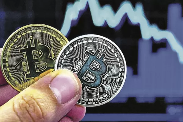 Bitcoin superó el histórico techo de los U$S82.000 y parece no tener freno