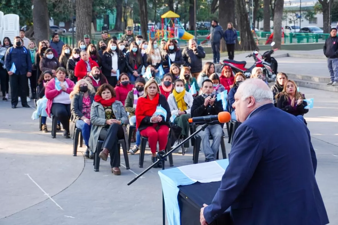 Discurso de Federico Masso. FOTO TOMADA DE TWITTER @FEDEMASSOTUC