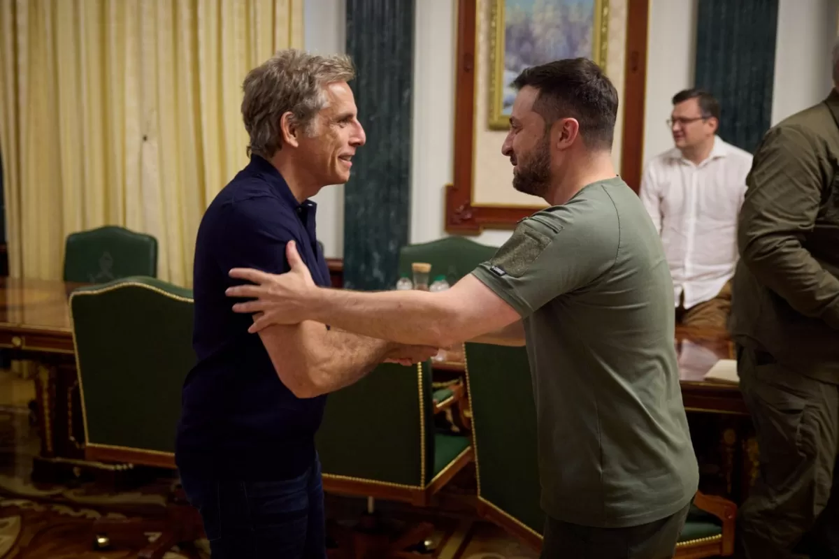 EN UCRANIA. Ben Stiller visitó el país en guerra y se reunió con Zelensky.