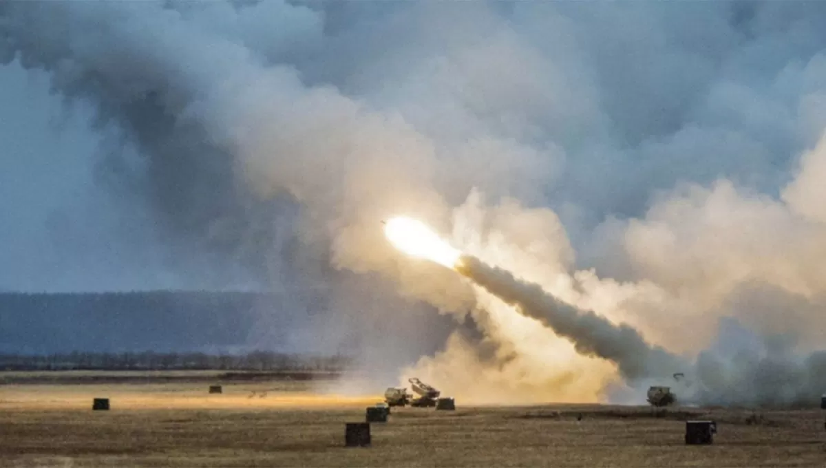 LARGO ALCANCE. Las armas lanzamisiles HIMARS tienen un alcance de hasta 300 kilómetros.