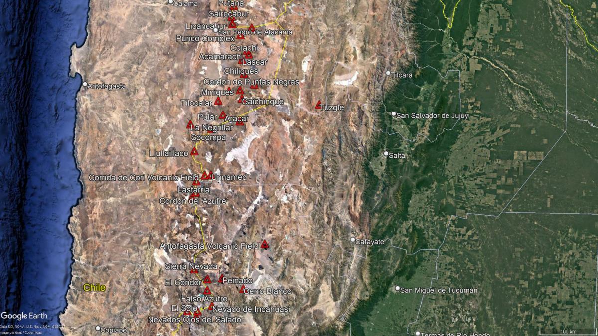 Mapa de volcanes activos en la Puna