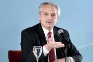 Alberto Fernández conversó por teléfono con el presidente de Ucrania