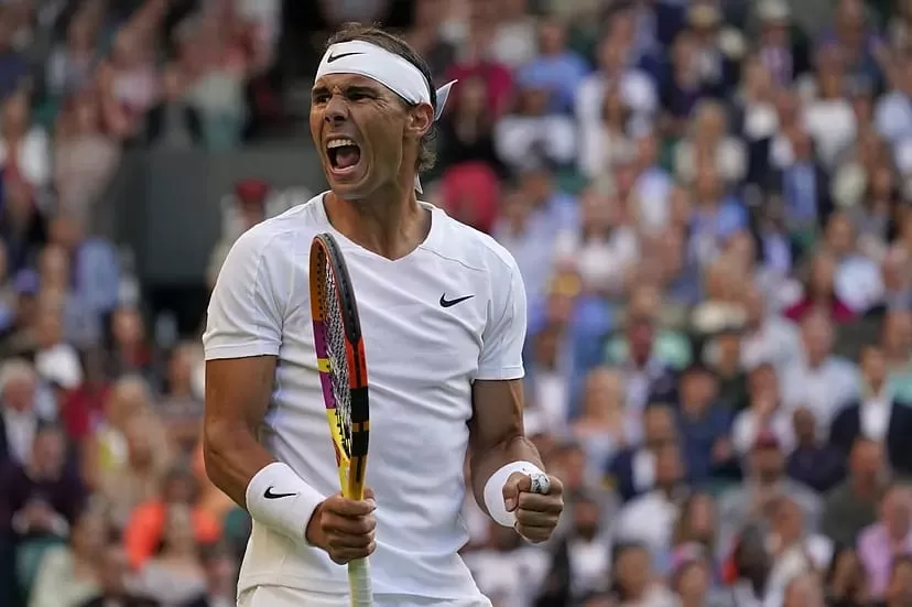 A PASO FIRME. Rafa Nadal avanzó a cuartos de final en Wimbledon. Foto tomada de: marca.com