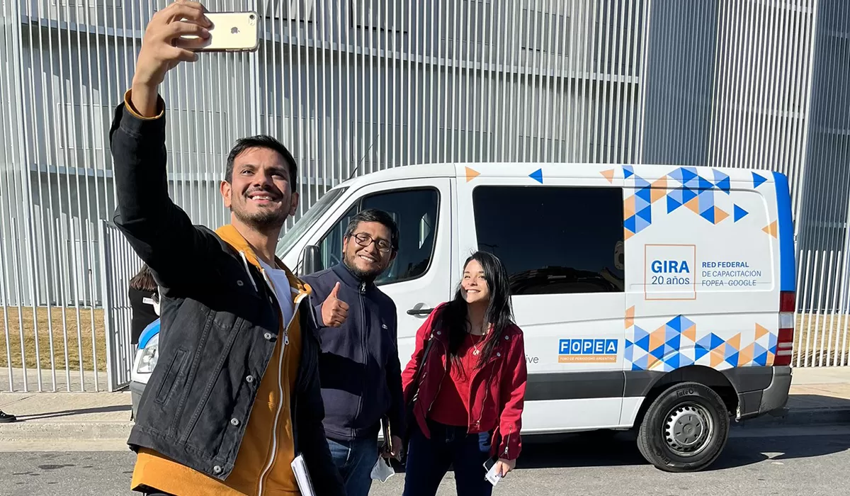 ANIVERSARIO. Fopea celebra sus dos décadas recorriendo el país con un camión interactivo.