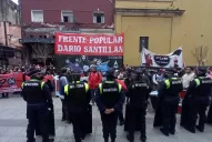 El Frente Popular Darío Santillán marchó por el microcentro en contra del ajuste