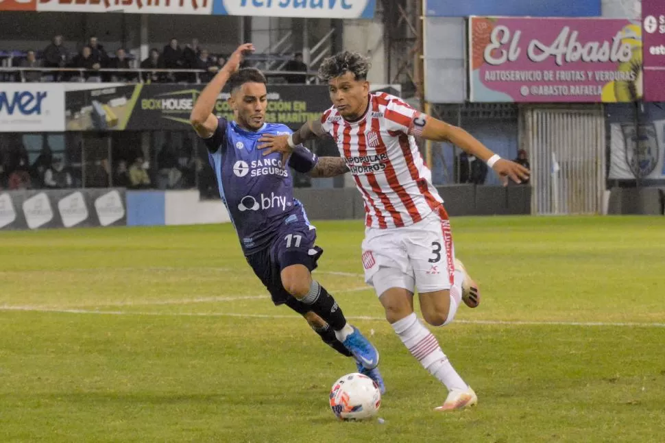 LO SALVÓ LA ACTITUD. San Martín se trajo un punto de Rafaela porque, con limitaciones a cuestas, fue a buscar el empate. Foto de Diego Camusso - Especial para La Gaceta