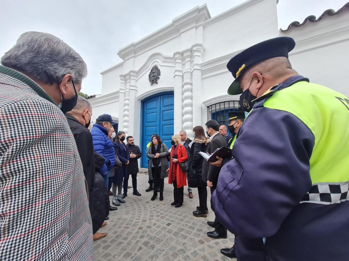 Funcionarios provinciales y municipales coordinan actividades de cara al 9 de Julio. Foto de LA GACETA / Juan Pablo Sánchez Noli