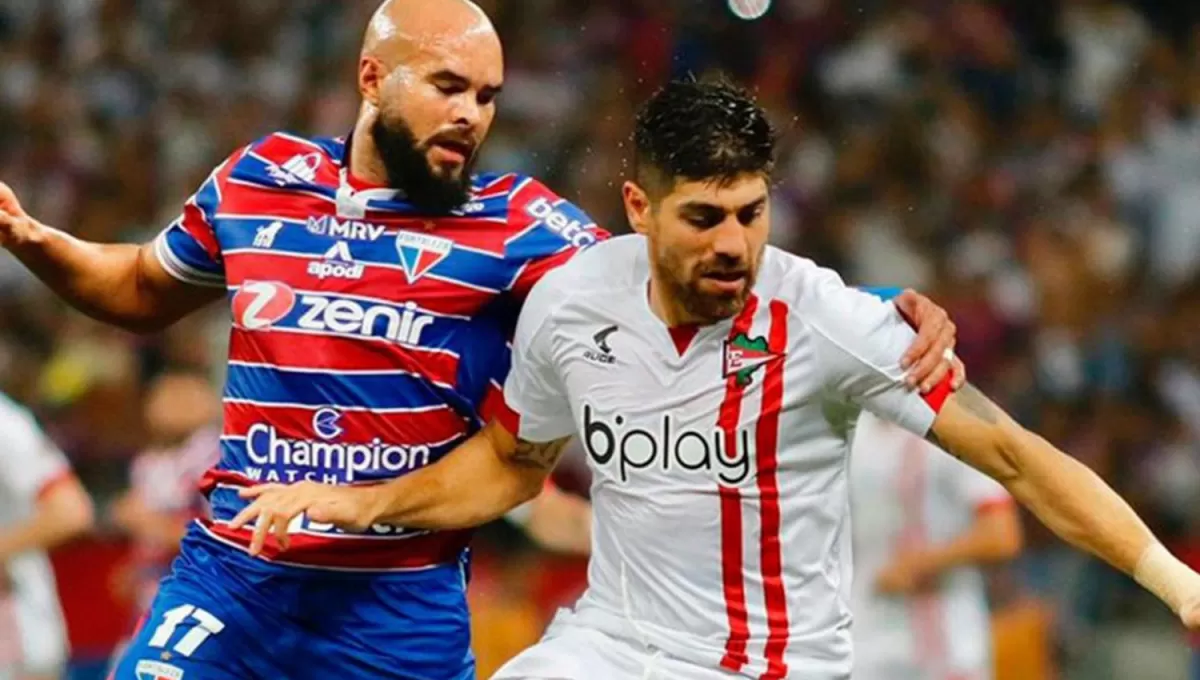 CLAVE. El tucumano Díaz anotó el empate en Brasil, que le permite a Estudiantes soñar con sellar la clasificación en La Plata.