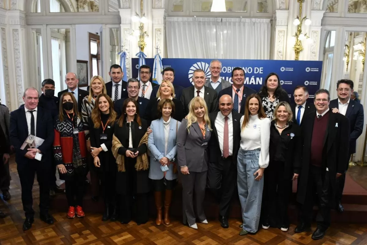 Diputados y diputadas del bloque Frente de Todos en Tucumán. Foto de LA GACETA / Osvaldo Ripoll