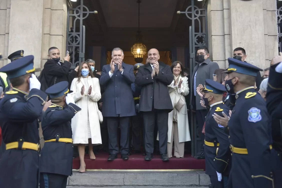 EN CASA DE GOBIERNO. Jaldo encabezó los actos oficiales. Foto de Comunicación Pública