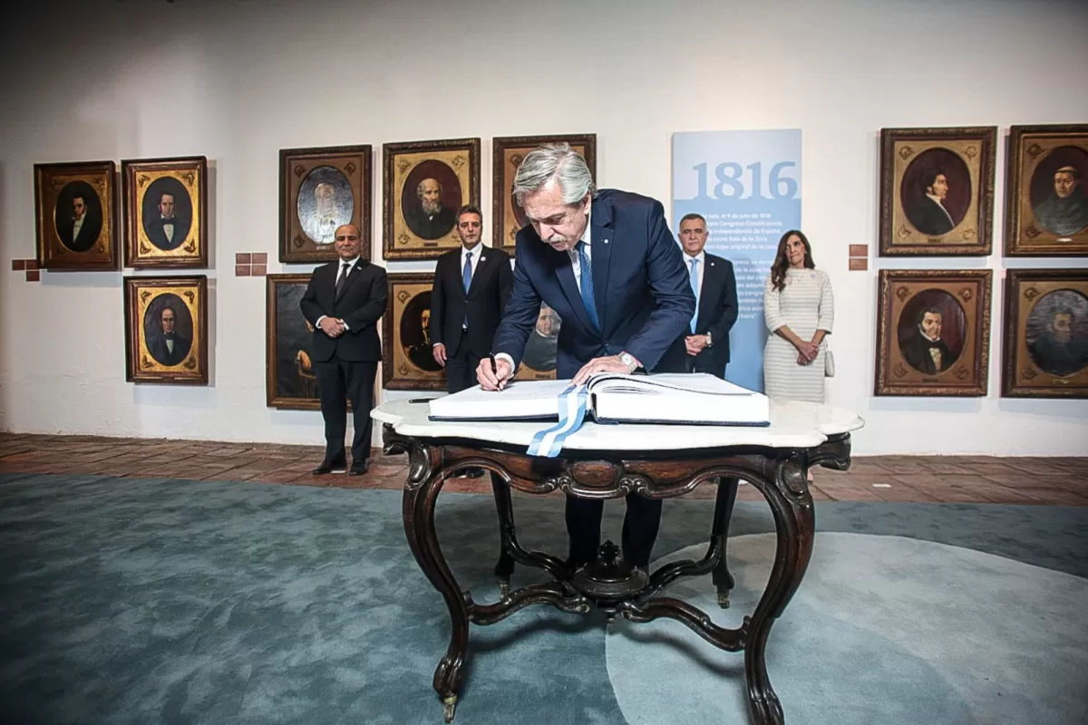 EN TUCUMÁN. Alberto Fernández participó de los actos oficiales y brindó un discurso desde la Casa Histórica. Foto de Comunicación Pública