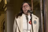 Batakis enfrenta al mercado con su primera colocación de casi $500.000 millones de deuda