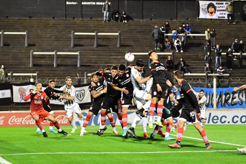 foto prensa Estudiantes BA