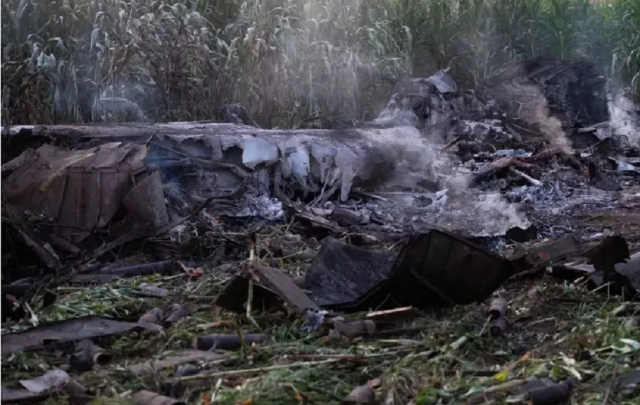 Avión de carga tras el accidente en Kavala, Grecia. 