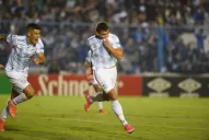 Atlético derrotó 1 a 0 a Sarmiento, es puntero y estiró el verano que vive con Pusineri