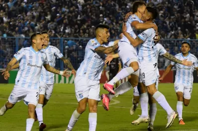 Atlético Tucumán visita a Boca: conocé los datos que explican por qué el Decano es el puntero de la Liga Profesional