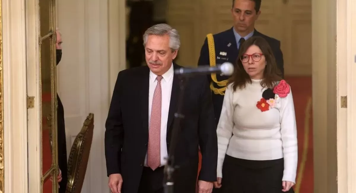 En medio de la tensión cambiaria, Alberto Fernández se reunió con Batakis y con Pesce en Casa Rosada