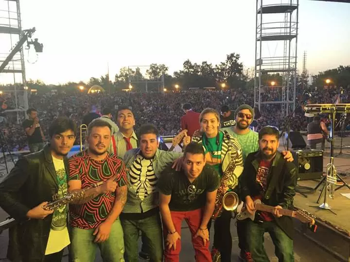 MÚSICA EN EL MUNT. Rock and Lobos estará en el Patio de los Naranjos. 