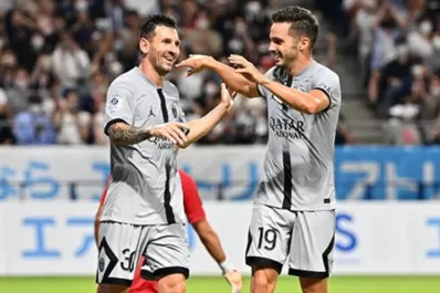 Gol y asistencia de Messi en la goleada de PSG en su último amistoso en Japón