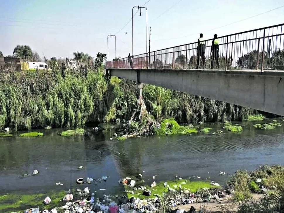 UN LUGAR CLAVE. La víctima del homicidio fue arrojado por los condenados en el Canal Sur.  