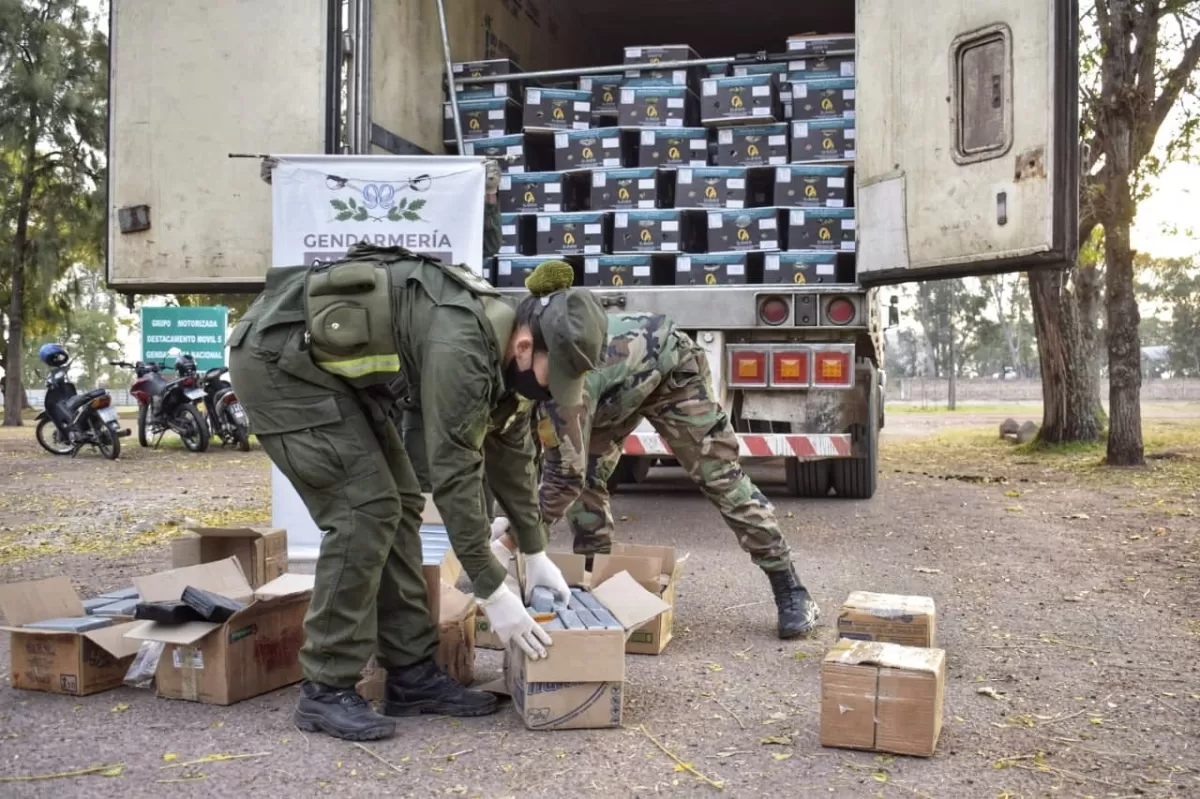 HALLAZGO DE MÁS DE 100 KILOS DE COCAÍNA EN SANTIAGO DEL ESTERO. Foto de prensa Gendarmería Nacional