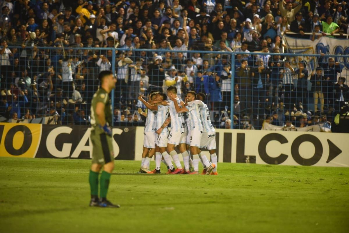 Atlético le sacó cuatro puntos a Gimnasia y lidera el torneo: así quedó la tabla de posiciones