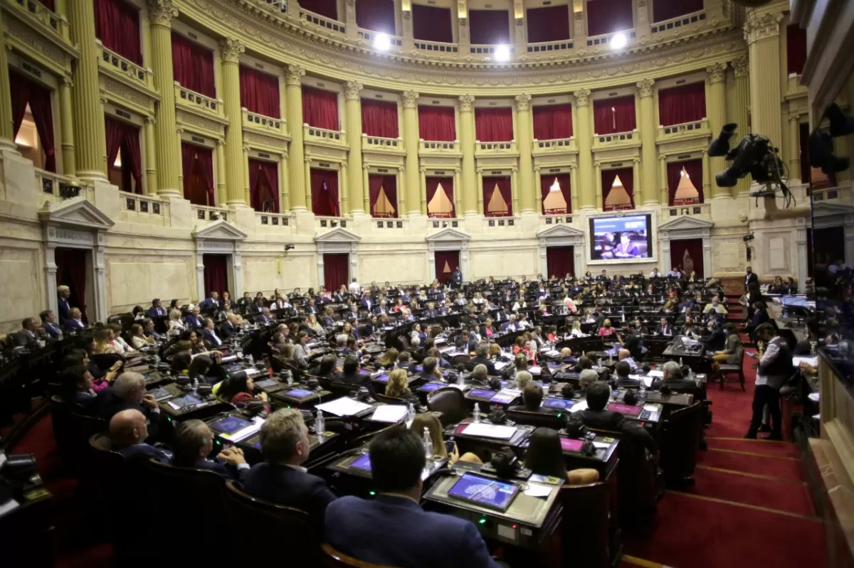 En vivo: Massa renunció en Diputados y Cecilia Moreau se apresta a jurar